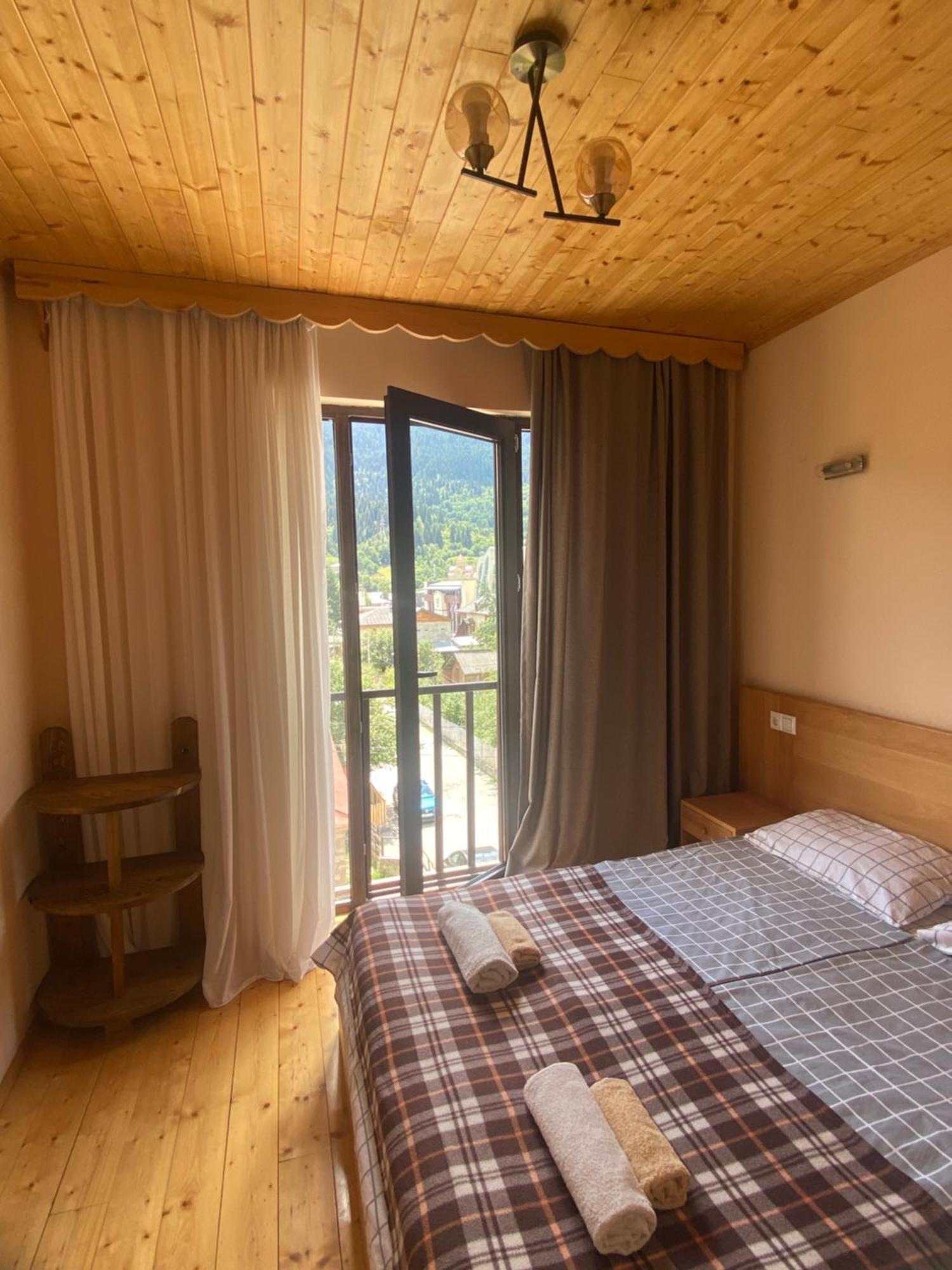 Sana Guest House Mestia Kültér fotó